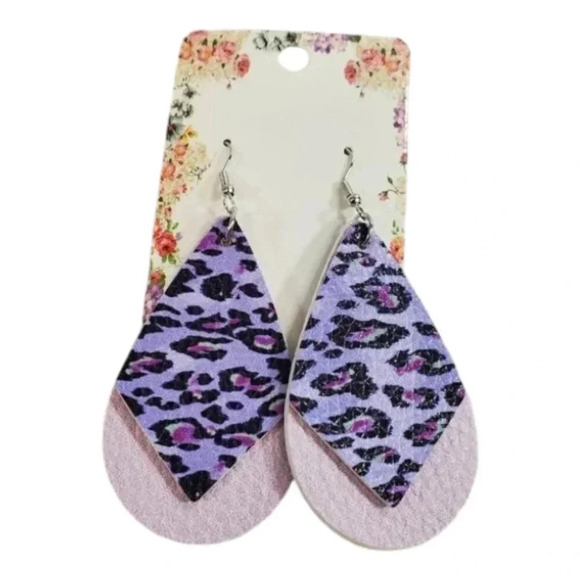 2 Layer Lavender Animal Print Faux Leather Dangle Chic Lightweight Earring 2pr13 - Picture 1 of 6